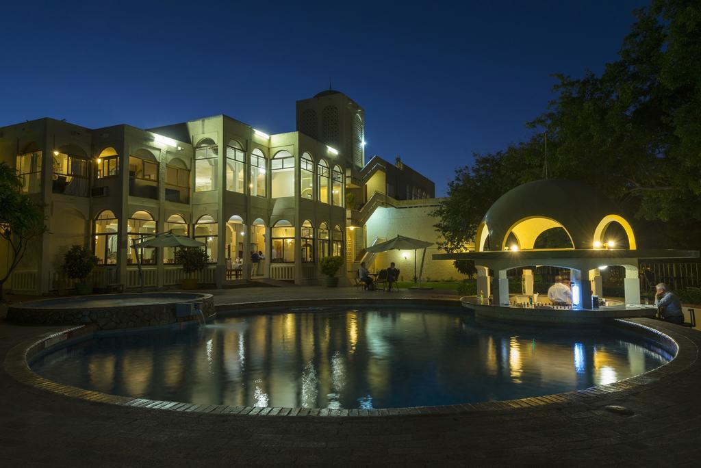 Victoria Falls Rainbow Hotel Exterior foto